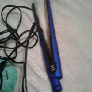 Straightener